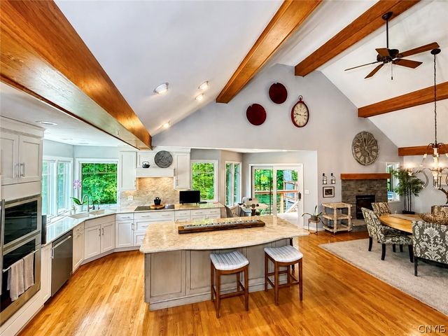 8969 Bethel Road, Pompey, NY 13035