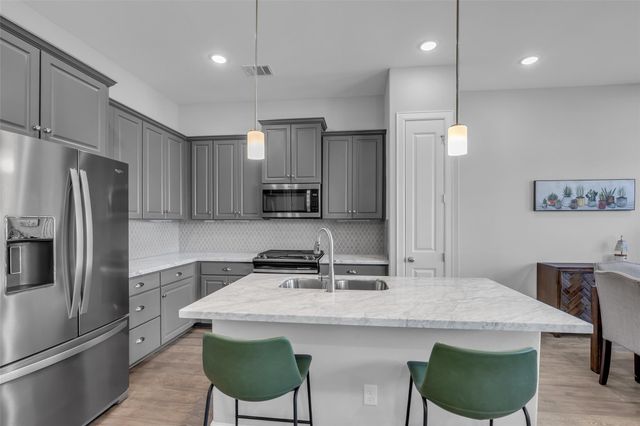 5118 Pine Reach Drive, Houston, TX 77018