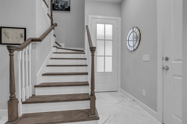 5118 Pine Reach Drive, Houston, TX 77018