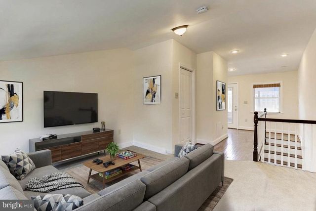 426 S EDEN ST, Baltimore, MD 21231