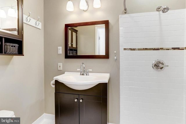 426 S EDEN ST, Baltimore, MD 21231