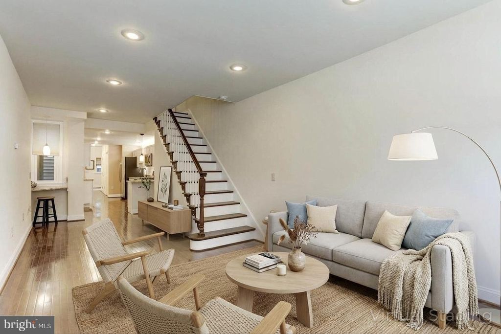 426 S EDEN ST, Baltimore, MD 21231