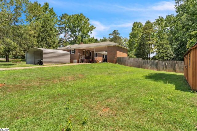 101 Willow Pond Lane, Piedmont, SC 29673