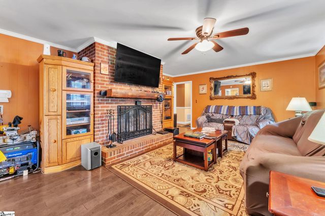 101 Willow Pond Lane, Piedmont, SC 29673