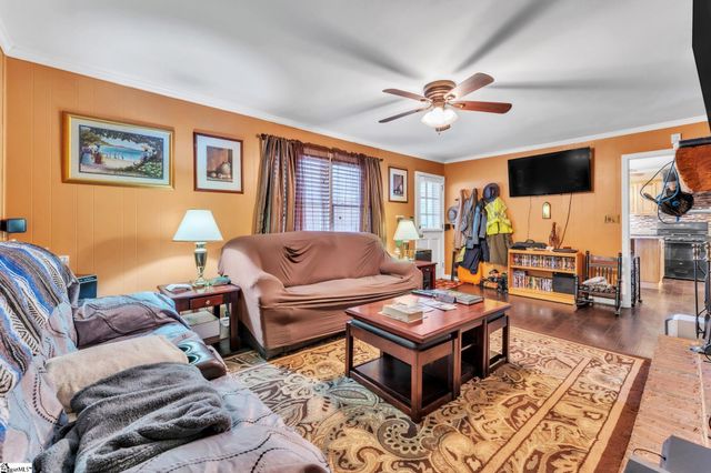 101 Willow Pond Lane, Piedmont, SC 29673