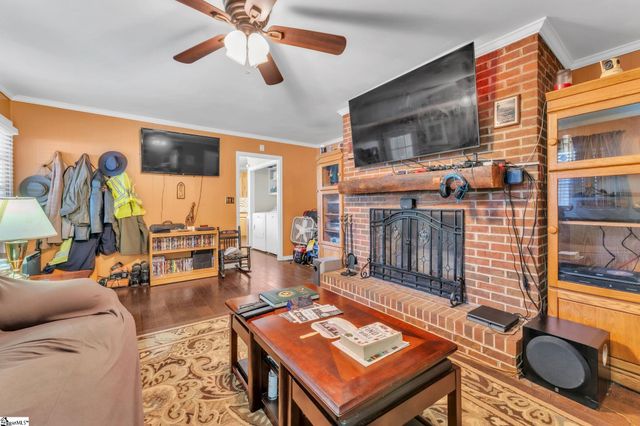 101 Willow Pond Lane, Piedmont, SC 29673