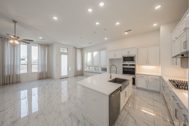 4012 Prickly Pear Avenue, Aubrey, TX 76227