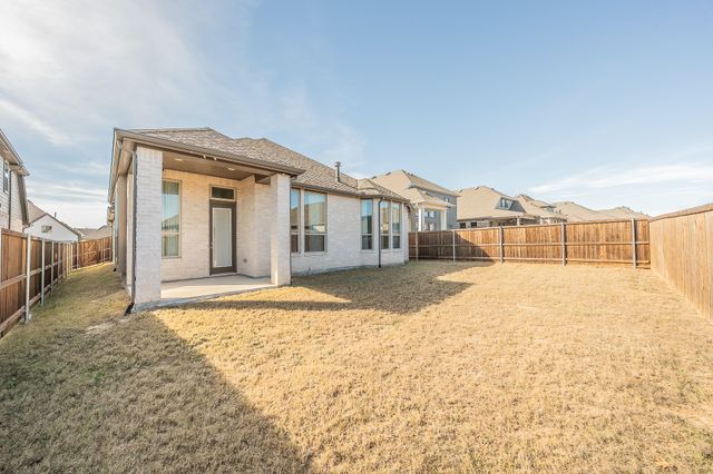4012 Prickly Pear Avenue, Aubrey, TX 76227