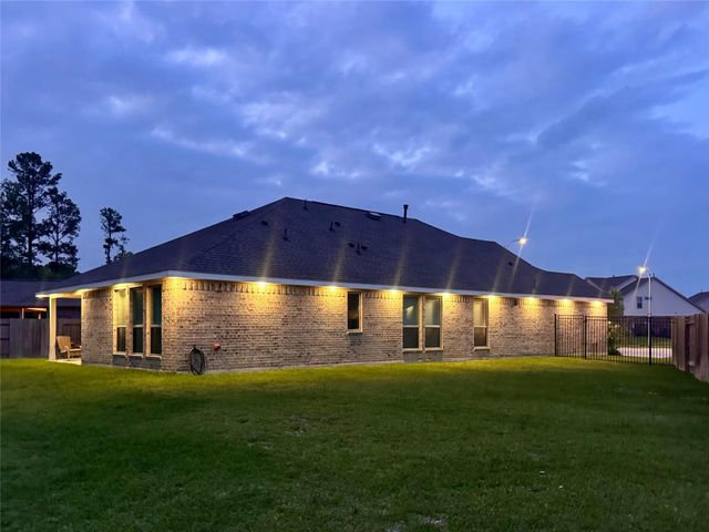 5060 Andorra Bend Lane, Porter, TX 77365