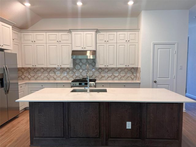 5060 Andorra Bend Lane, Porter, TX 77365