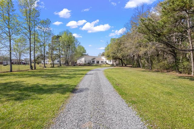 4777 Coon Club Road, Meggett, SC 29449