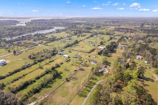 4777 Coon Club Road, Meggett, SC 29449