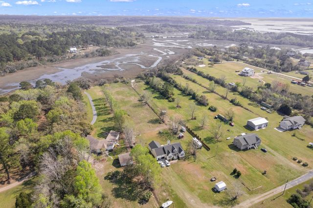 4777 Coon Club Road, Meggett, SC 29449