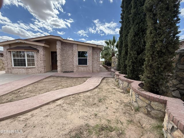 13464 SUNSET HILLS Drive, El Paso, TX 79928