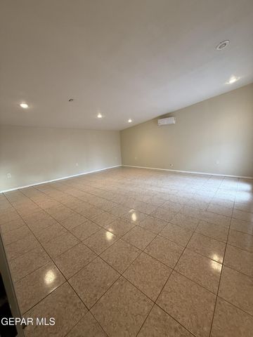 13464 SUNSET HILLS Drive, El Paso, TX 79928