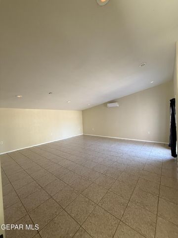13464 SUNSET HILLS Drive, El Paso, TX 79928