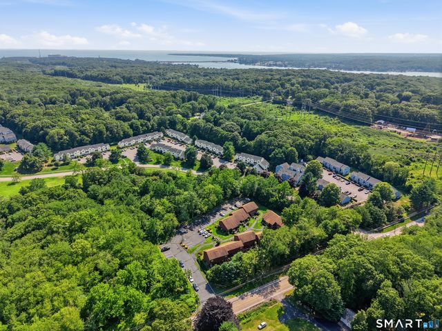 348 Boston Post Road C14, Waterford, CT 06385