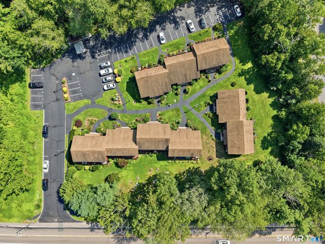 348 Boston Post Road C14, Waterford, CT 06385