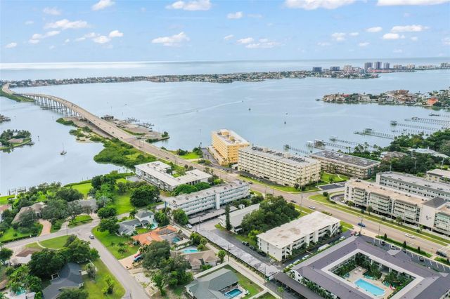 2950 W BAY DRIVE A5, Belleair Bluffs, FL 33770