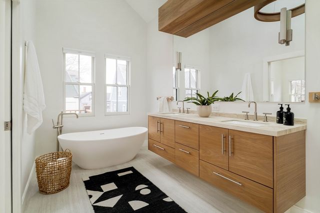 11 Goodman Road, Cambridge, MA 02139