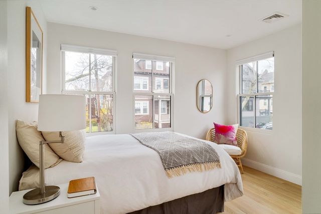 11 Goodman Road, Cambridge, MA 02139