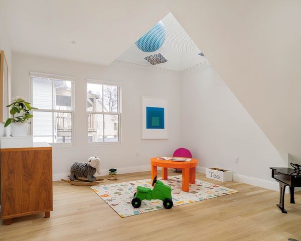 11 Goodman Road, Cambridge, MA 02139
