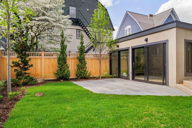 11 Goodman Road, Cambridge, MA 02139
