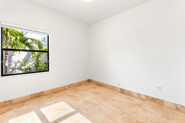 17564 SW 41st St, Miramar, FL 33029