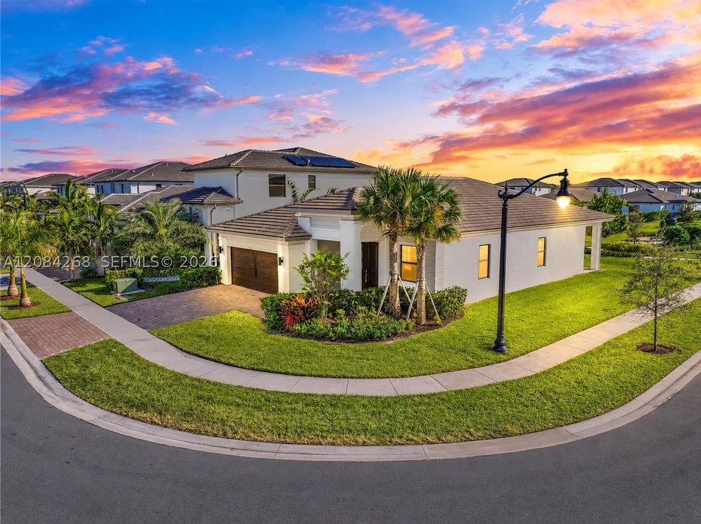 17564 SW 41st St, Miramar, FL 33029