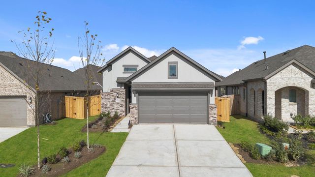 1064 Shoal Creek Trail, Conroe, TX 77304