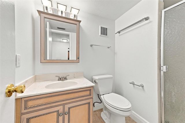 3807 N OAK DRIVE D41, Tampa, FL 33611