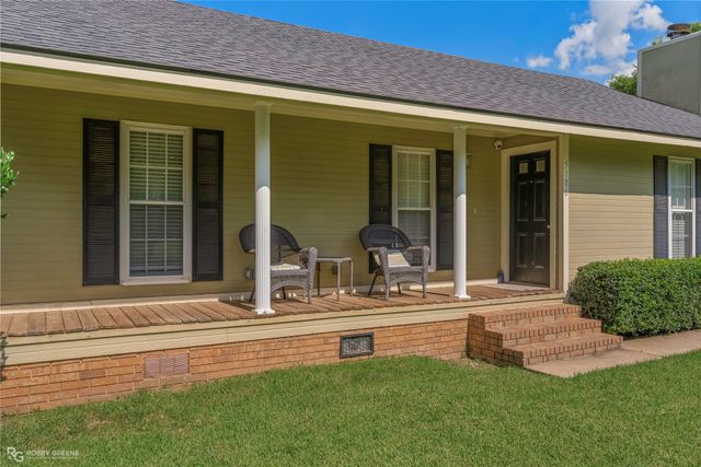 5106 Tara Lane, Bossier City, LA 71111