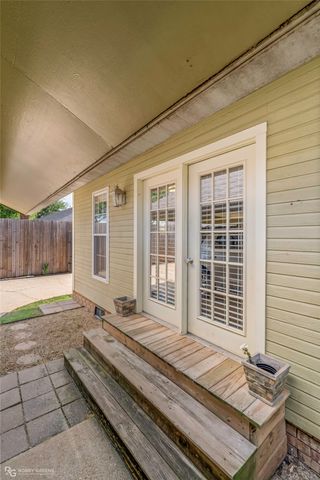5106 Tara Lane, Bossier City, LA 71111