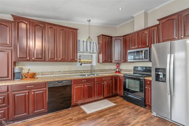 5106 Tara Lane, Bossier City, LA 71111