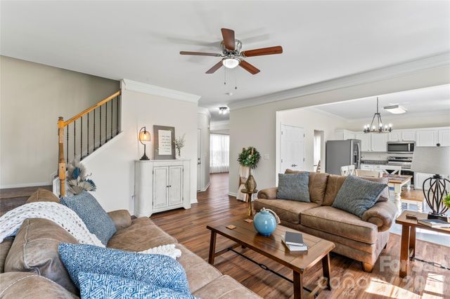 112 S Audubon Avenue, Mooresville, NC 28117