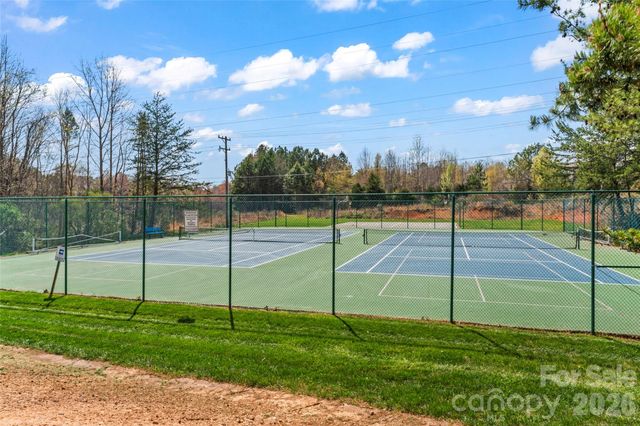 112 S Audubon Avenue, Mooresville, NC 28117