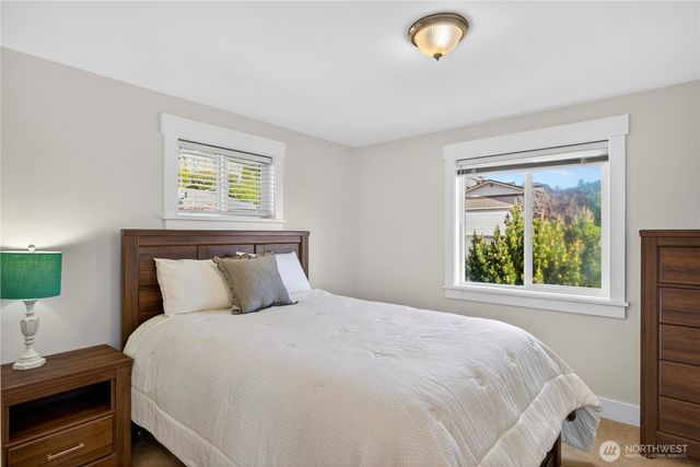 5012 Macbeth Drive, Anacortes, WA 98221