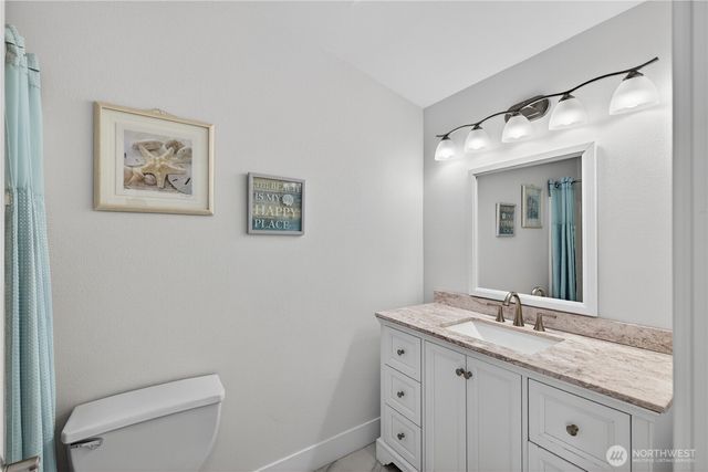 5012 Macbeth Drive, Anacortes, WA 98221
