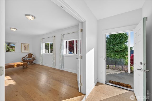 5012 Macbeth Drive, Anacortes, WA 98221