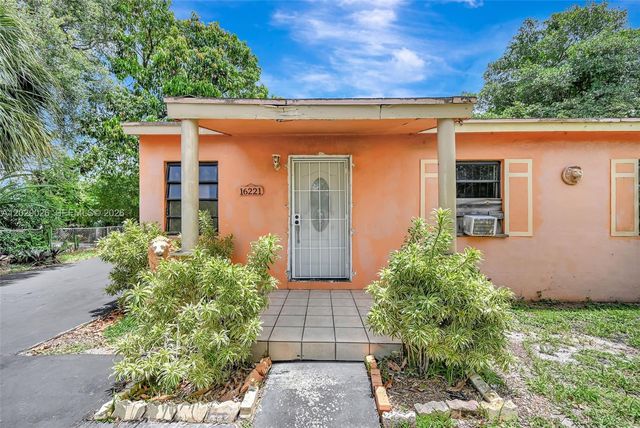 16221 NW 18th Ct, Miami Gardens, FL 33054