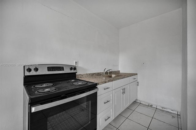 16221 NW 18th Ct, Miami Gardens, FL 33054