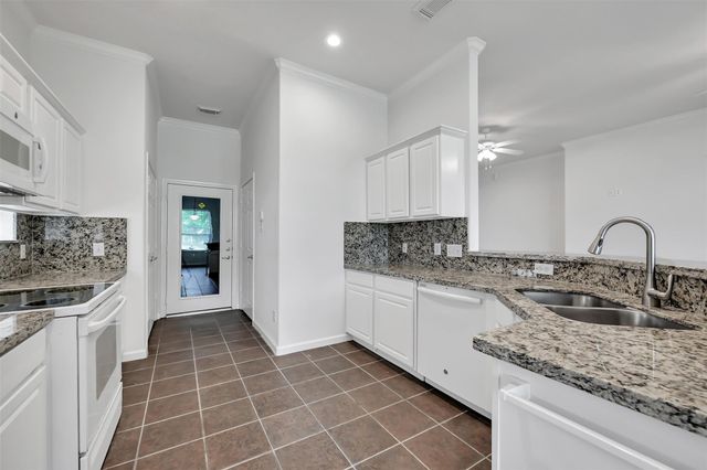 47 Presidio Road, Montgomery, TX 77356