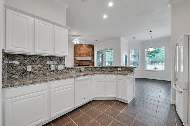 47 Presidio Road, Montgomery, TX 77356