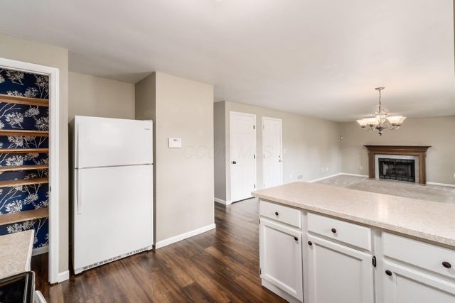 185 Lookout Lane SW, Pataskala, OH 43062