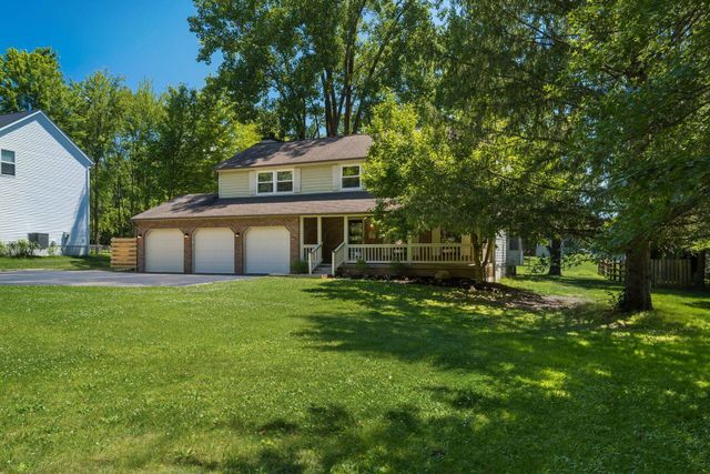 185 Lookout Lane SW, Pataskala, OH 43062