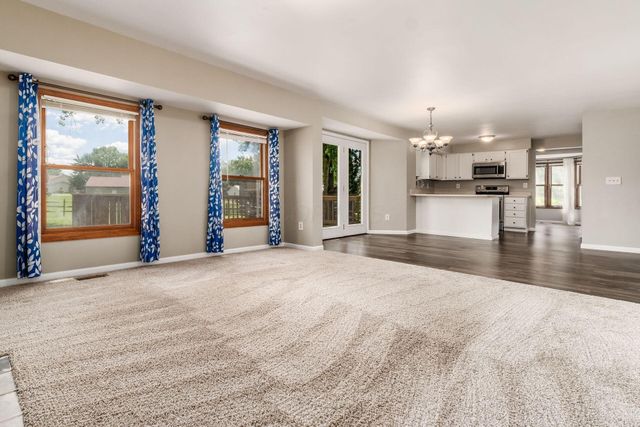 185 Lookout Lane SW, Pataskala, OH 43062