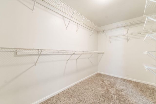 185 Lookout Lane SW, Pataskala, OH 43062