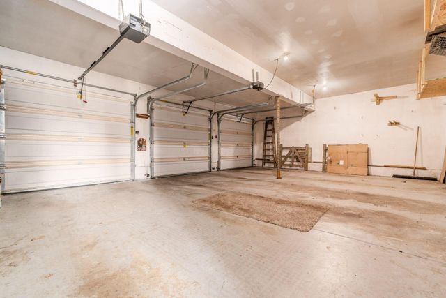 185 Lookout Lane SW, Pataskala, OH 43062
