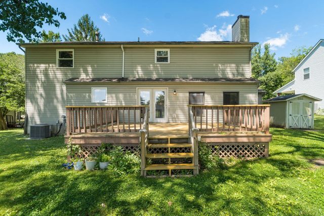 185 Lookout Lane SW, Pataskala, OH 43062