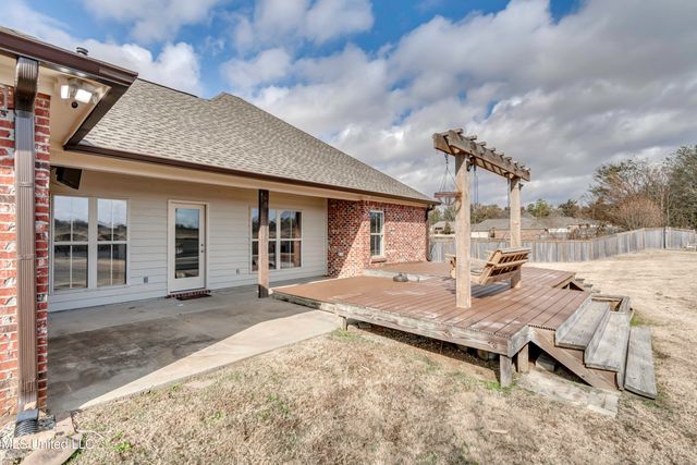 104 Bridge Hollow Lane, Canton, MS 39046
